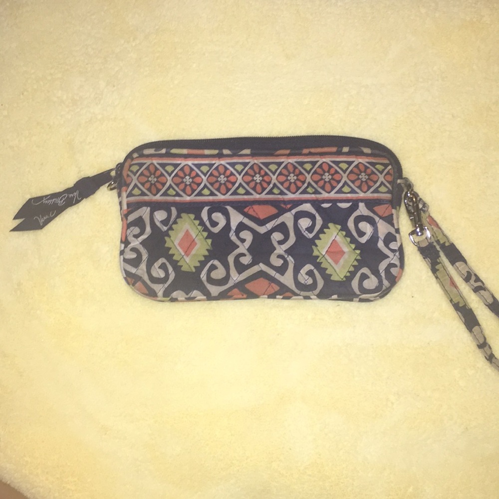 Vera Bradley zip wallet 🤍